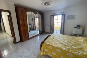 Stanze per studenti in villa vicino al centro