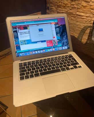 MACBOOK AIR 13.3