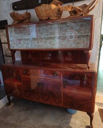 Credenza