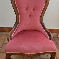 Poltrona in velluto rosa da camera