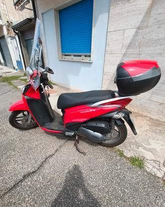scooter Kymco People one 125i