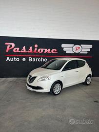 Lancia Ypsilon DISTRIBUZIONE NUOVA