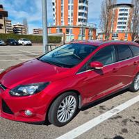 Ford Focus SW 2.0 Tdci Titanium Powershift.