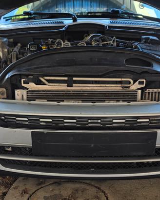 Mini Cooper R50/R53 disponibile per ricambi