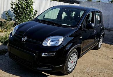 FIAT Panda 1.0 FireFly S&S Hybrid km0