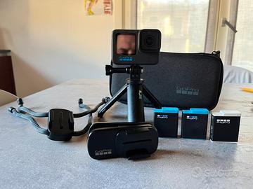 GoPro hero 10 black con accessori