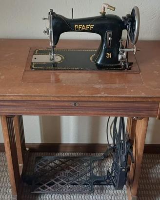 Macchina per cucire vintage