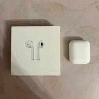 Apple Airpods 2 con case lightning