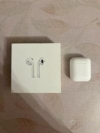 Apple Airpods 2 con case lightning