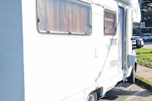 Camper mansardato