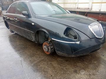 LANCIA THEMA per pezzi di ricambio