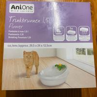 Fontanella acqua da 1,5 L x gatti e piccole tigri