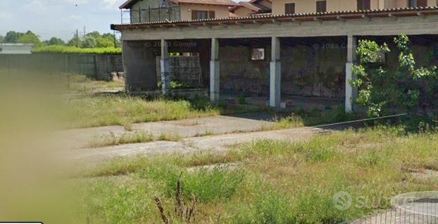 Posto stallo auto / camper / caravan / roulotte