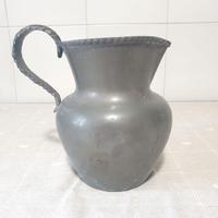 Brocca caraffa in peltro 95% ribattuto vintage '60