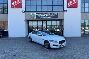 Jaguar XF 3.0 D V6 300 CV aut. R-Sport