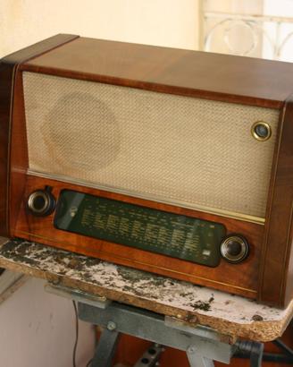 Radio Blaupunkt F510WH