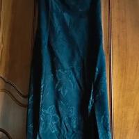 abito lungo da cerimonia con fantasia floreale