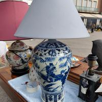 Lampada con vaso cinese blu