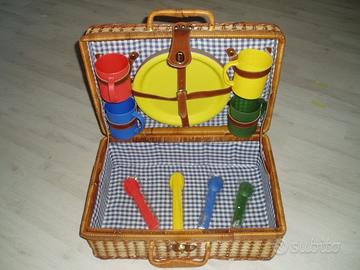 Cestino da pic-nic in vimini nuovo