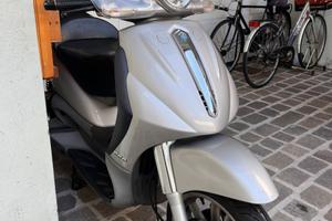 Piaggio Beverly 500