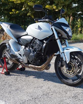 Honda hornet cb600f 2011 - 22000 km- 2 proprietari