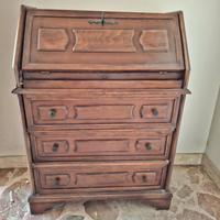 Scrittoio antico in legno massello con ribaltina