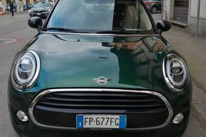 mini Cooper 1500 cc