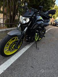 Yamaha mt-07