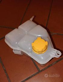 Vaschetta acqua radiotore compresa di tappo