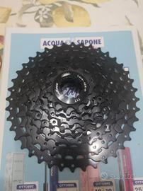 cassetta pignoni 9v 11-40 nuova Sunrace