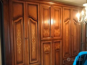 Armadio a 6 ante con cassetti a vista 