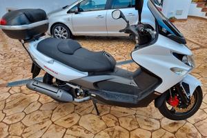 kymco 300 xcityng versione R