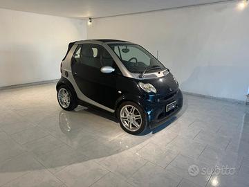 SMART FORTWO BRABUS CABRIO PELLE PERMUTA