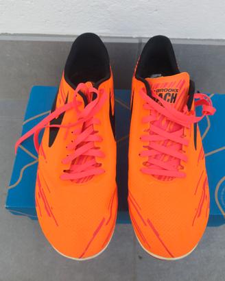 Scarpe chiodate Brooks Mach 18 uomo taglia 44.5