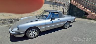 alfa romeo spider anno 1983