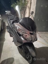 Suzuki Burgman 400