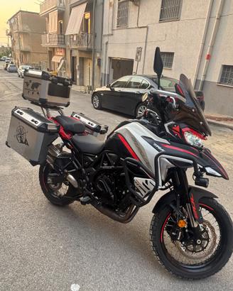 Benelli TRK 702x