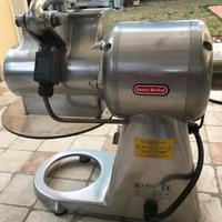 Grattuggia formaggio professionale