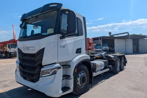 IVECO 6x2 500CV + Scarrabile Marrel 26TON - Pronta