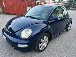 VOLKSWAGEN New Beetle 1.6 senza nessun lavoro da
