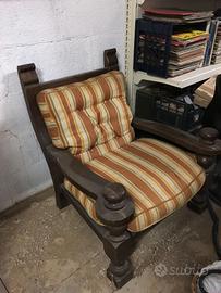 Coppia poltrone stile rustico in legno 