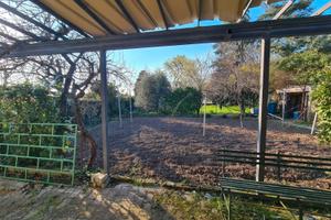 Annesso agricolo vista mare