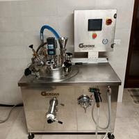 Cuocitore/sterilizzatore elettrico