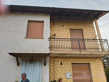 Casa indipendente a Predosa