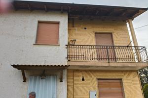 Casa indipendente a Predosa