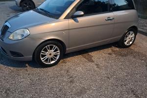 Lancia Ypsilon 1.2 benzina