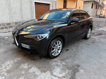 Stelvio Q4