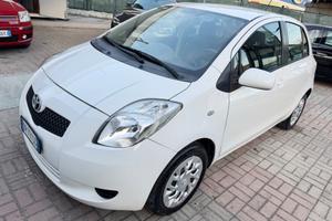 Toyota Yaris 1.0 VVT-i Sol - GARANZIA