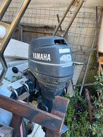 GOMMONE CON MOTORE YAMAHA 40 CV