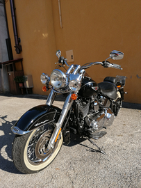 Harley Davidson Softail Deluxe FLSTN 1585